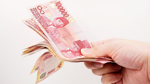 5 Tips Mengelola Uang THR Anti Boros