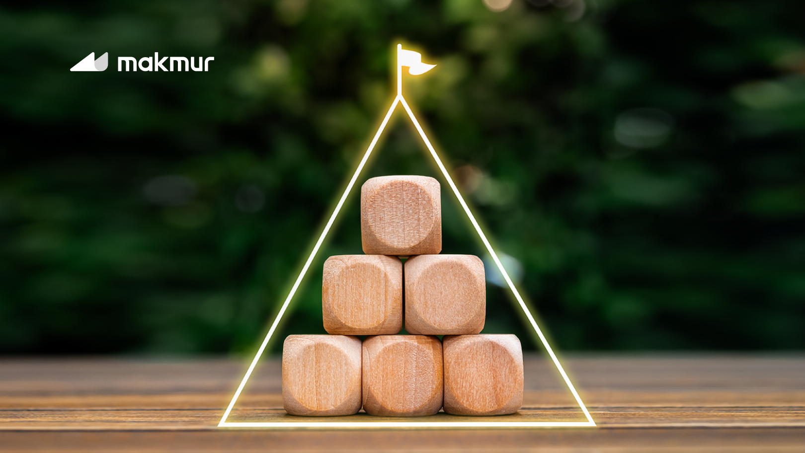 Mengenal 5 Piramida Keuangan dalam Mencapai Tujuan Keuangan Jangka Panjang!